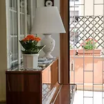Chic And Spacious Penthouse Διαμέρισμα *
